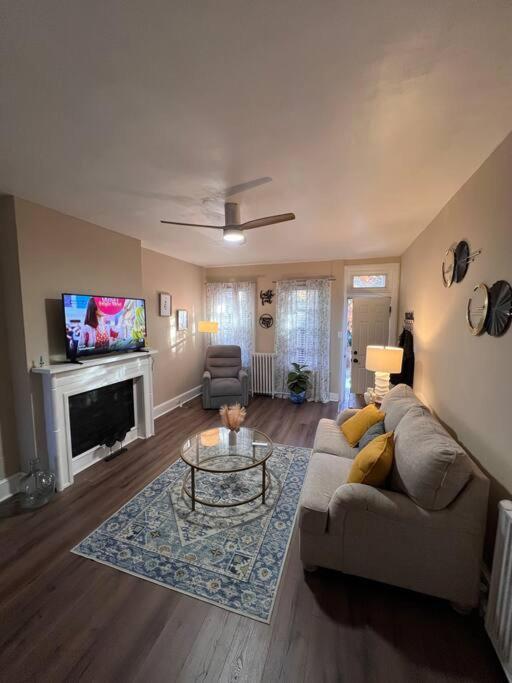Appartamento Cozy On The Hill Wilmington Esterno foto