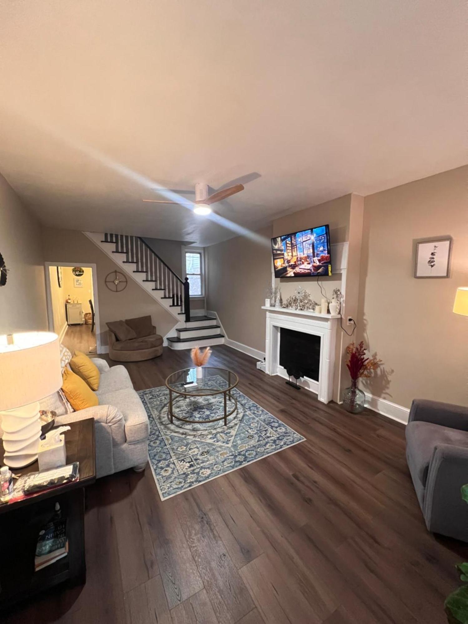 Appartamento Cozy On The Hill Wilmington Esterno foto